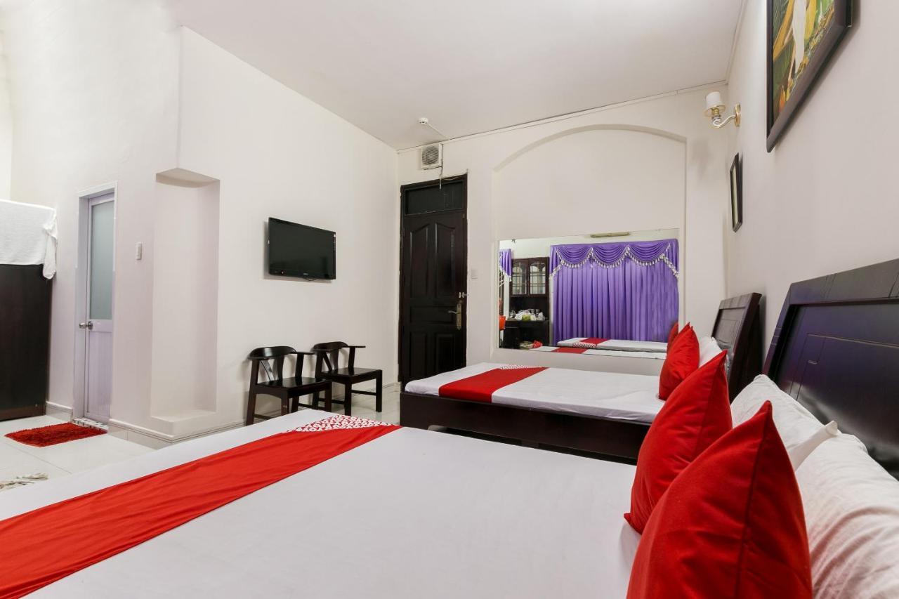 הו צ'י מין סיטי Oyo 486 Nhat Nhat Hotel מראה חיצוני תמונה