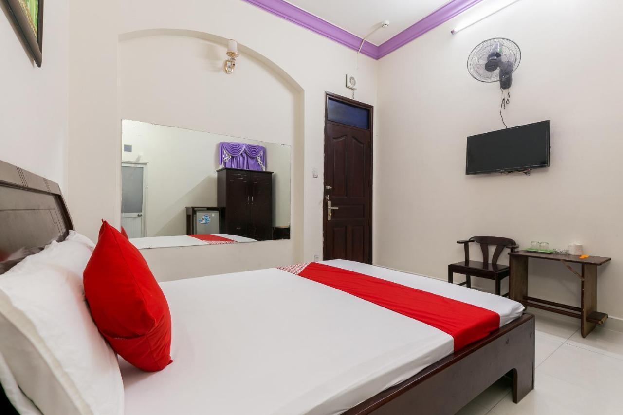 הו צ'י מין סיטי Oyo 486 Nhat Nhat Hotel מראה חיצוני תמונה