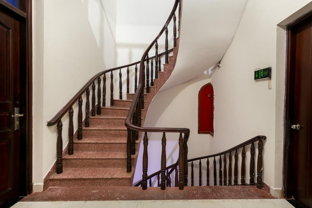 הו צ'י מין סיטי Oyo 486 Nhat Nhat Hotel מראה חיצוני תמונה