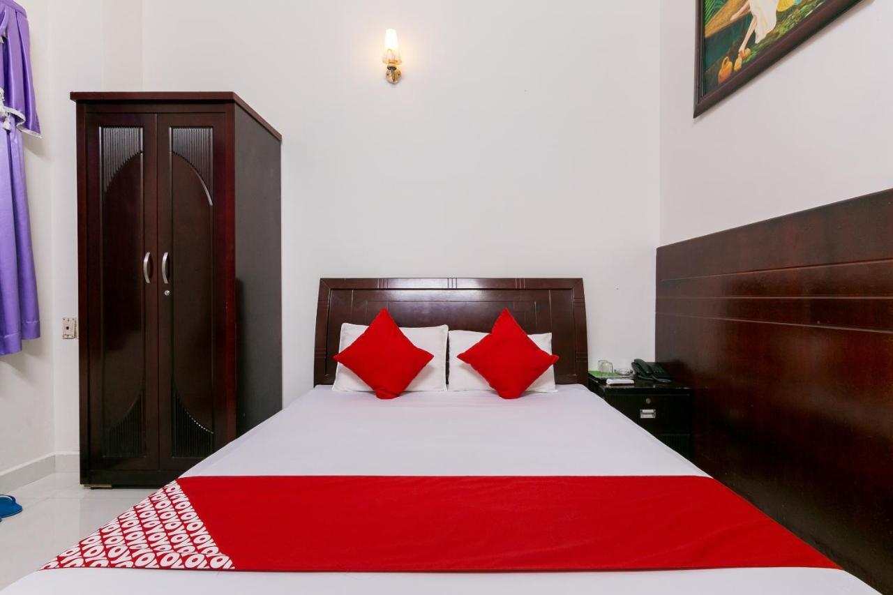 הו צ'י מין סיטי Oyo 486 Nhat Nhat Hotel מראה חיצוני תמונה
